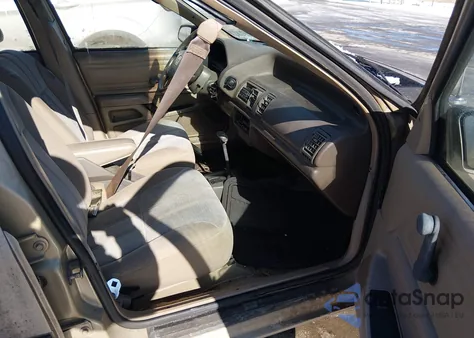 1990 Ford Tempo Gl z USA, uszkodzony, nr VIN 1FAPP36X6LK231774